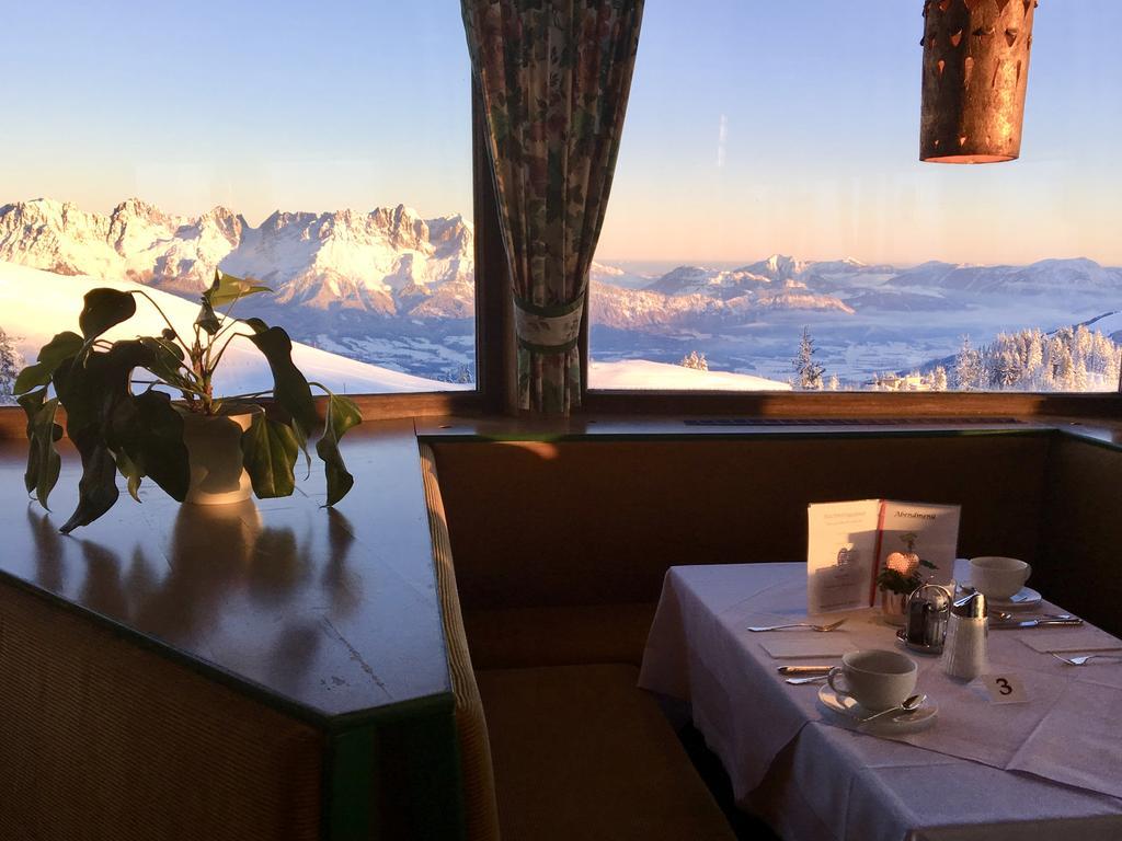 Ehrenbachhohe On Top Of The Mountain Kitzbuhel Exterior photo